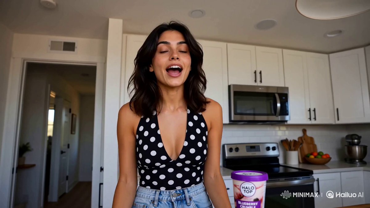 Commercial for Halo Top blueberry crumble ice cream