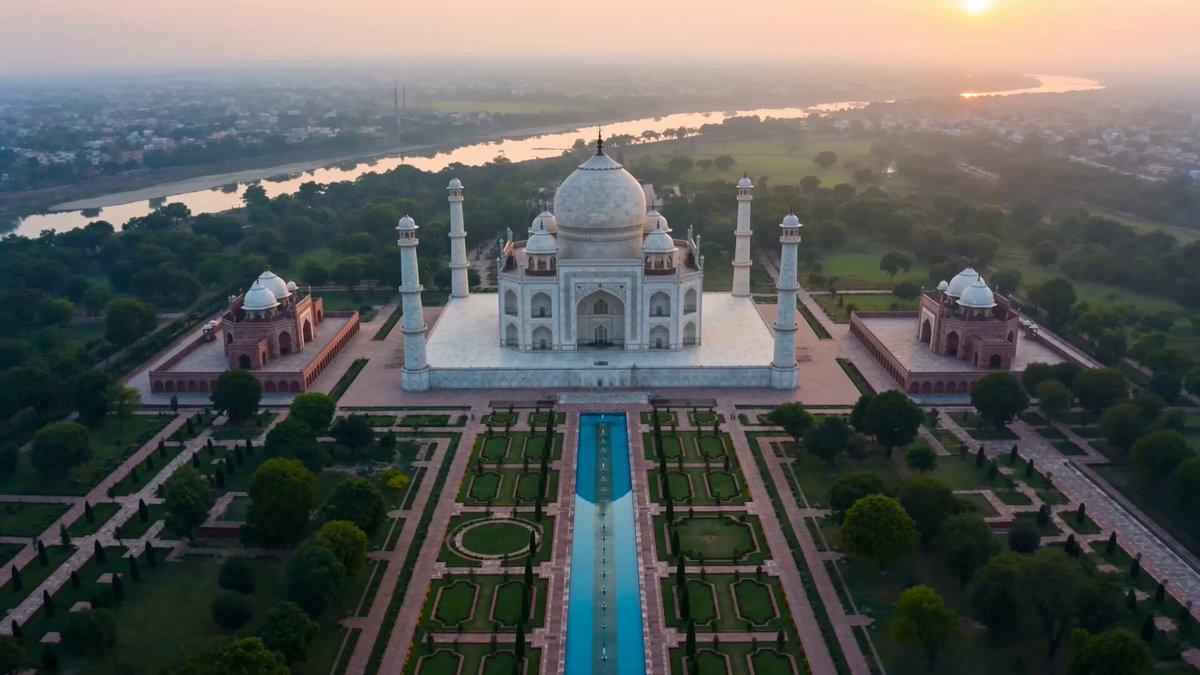 Fifteen cinematic shots of the Taj Mahal