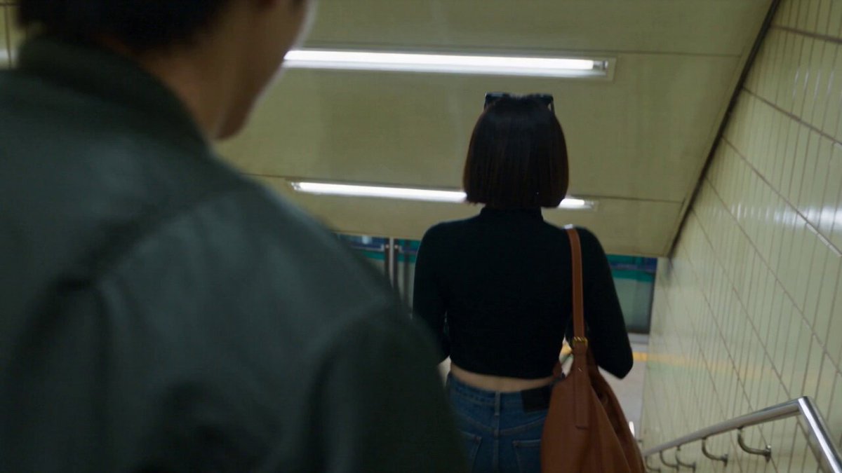 Revenge chase scene in Seoul subway